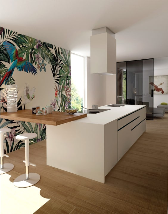 Cucina con pavimento in legno