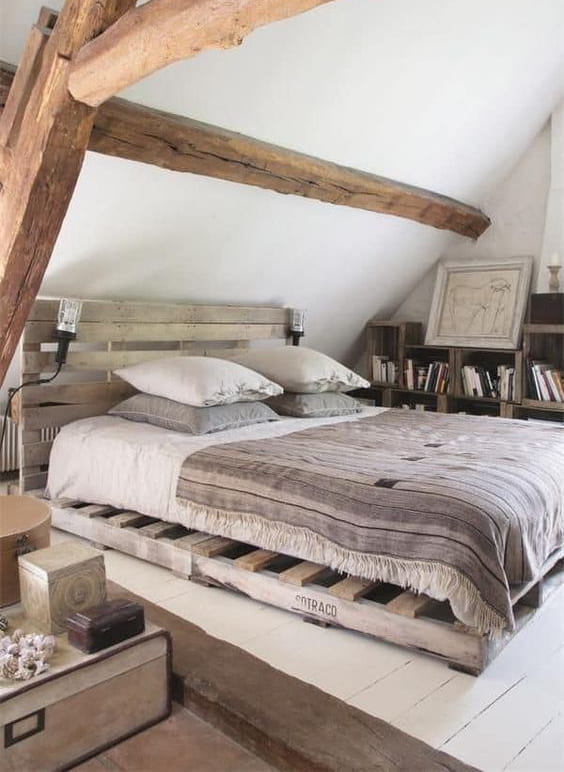 Mobile letto in pallet