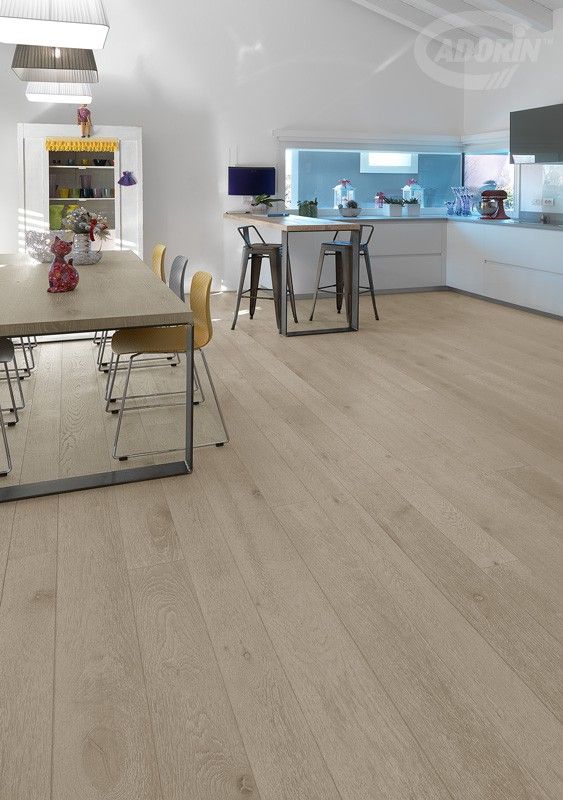 cucina con parquet Cadorin