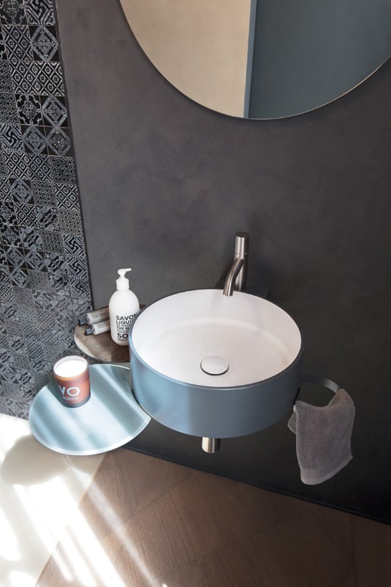Cesto Portabiancheria Da Parete AdirHome Con Coperchio E Chiusura Magnetica (Bianco, Soluzione Salvaspazio)