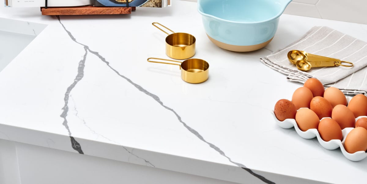 top cucina in gres con venature