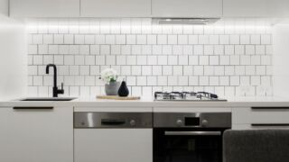 Ristrutturazione cucina: fasi, tempi, bonus e permessi (2025)