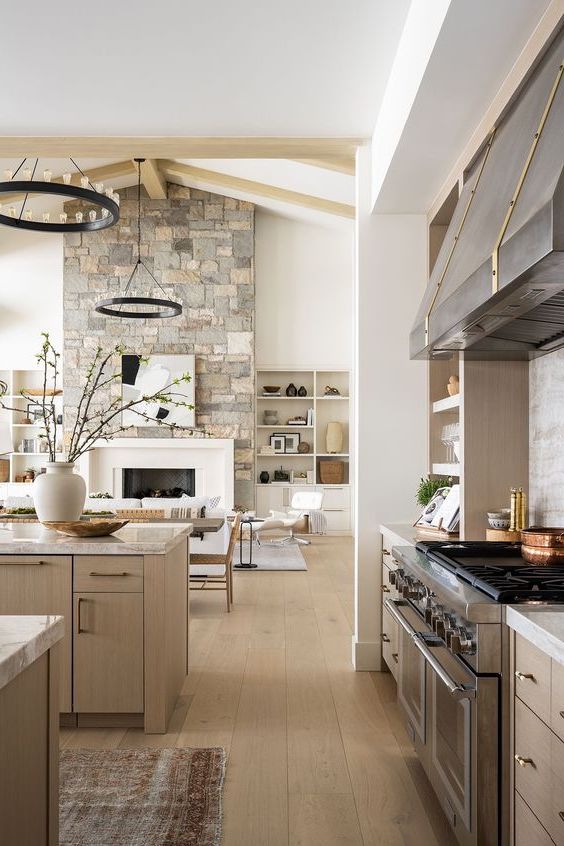 open space con cucina e soggiorno